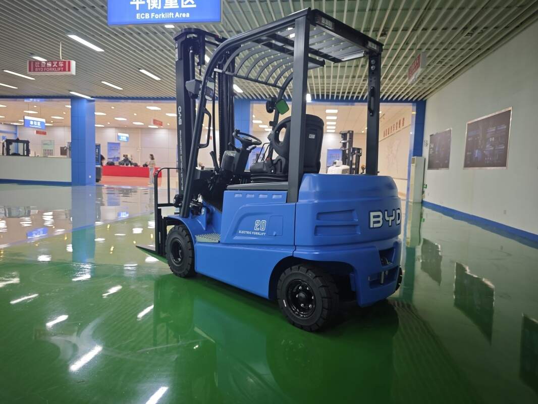 钦州座驾式电动叉车冬天续航怎么样？低温工况参考