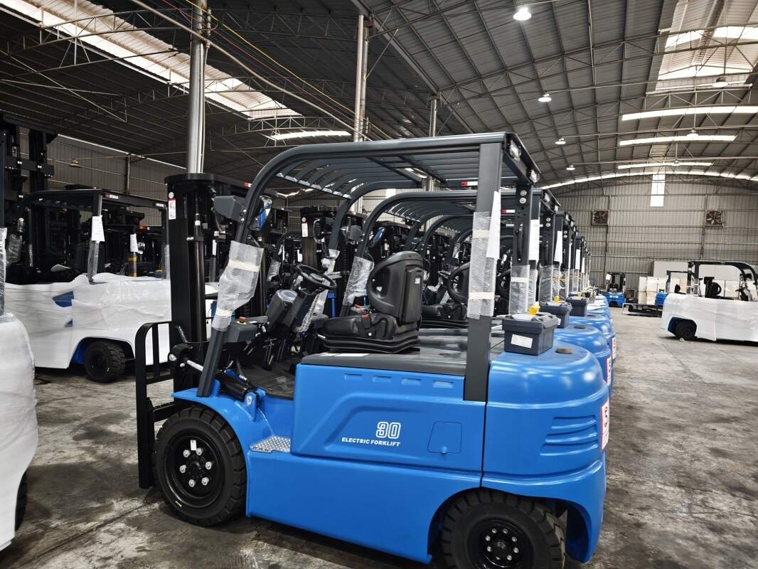 崇左想入手比亚迪3吨电动叉车？先搞清楚价格构成
