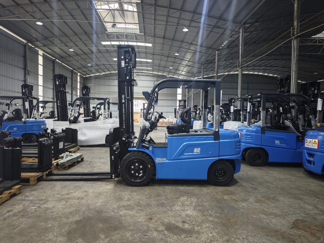 在河池入手电动堆高车，预算怎么定更合理