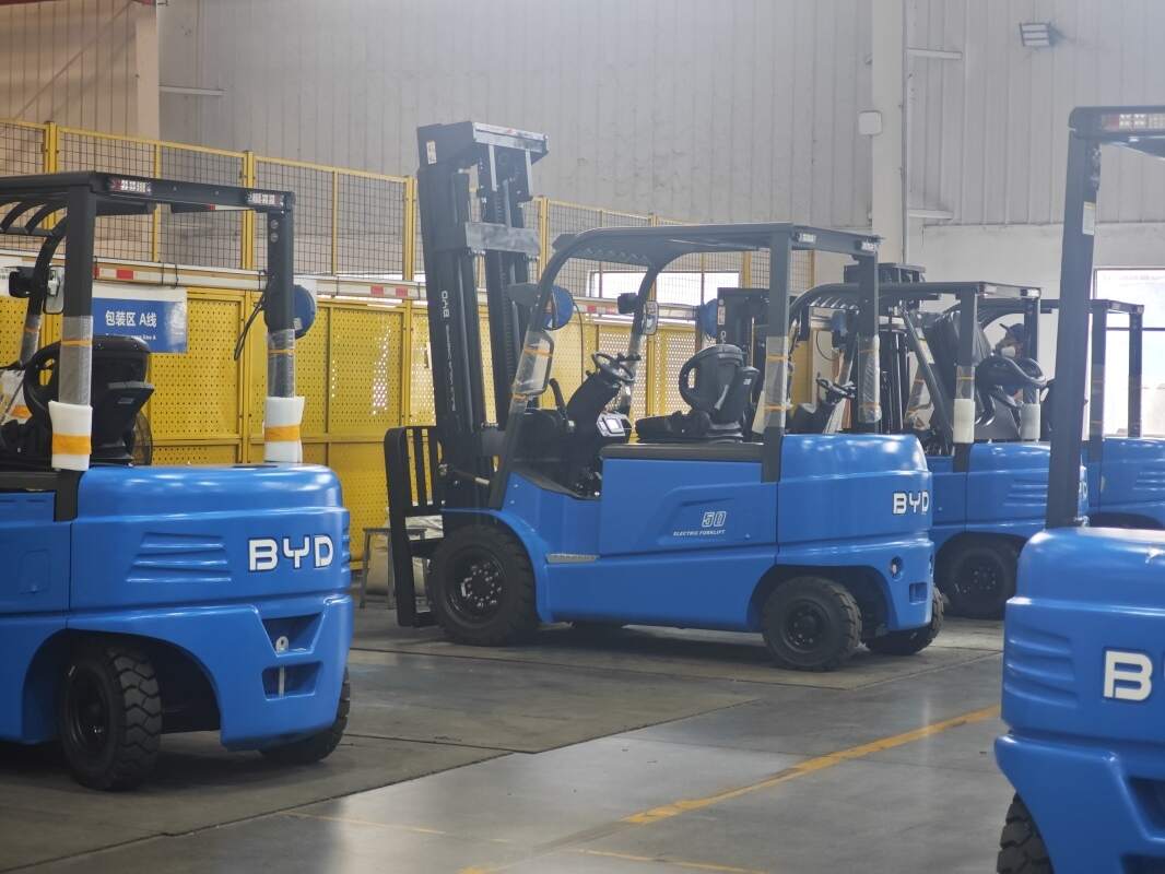 在崇左入手比亚迪3吨电动叉车，预算怎么定更合理